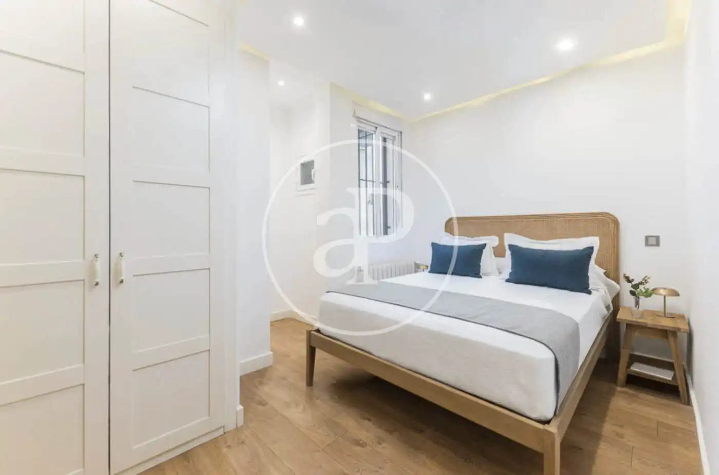 Habitación de Piso de alquiler en Madrid con Aire acondicionado, Calefacción y Amueblado