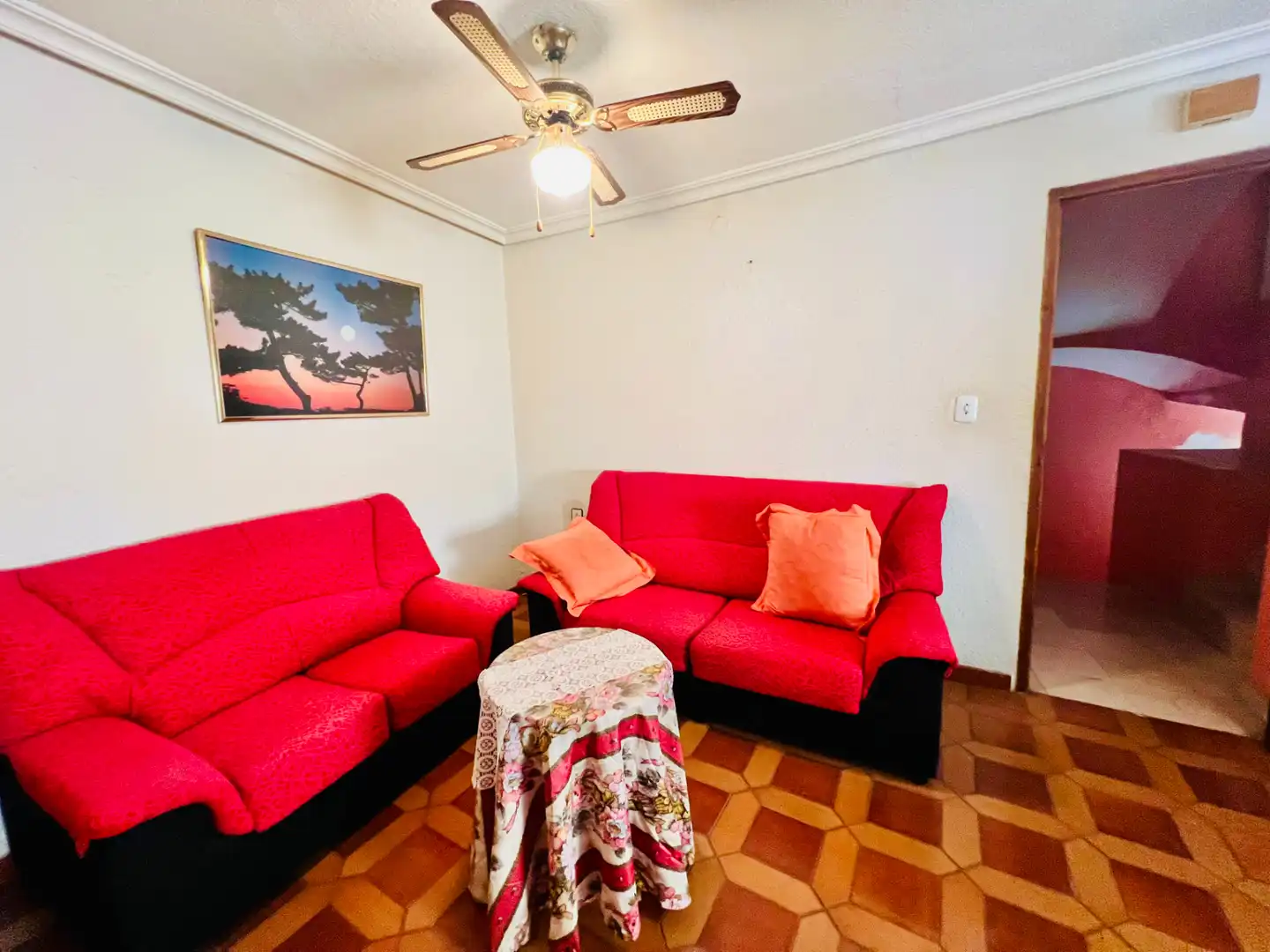 Sala de estar de Casa adosada en venta en Petrer con Terraza