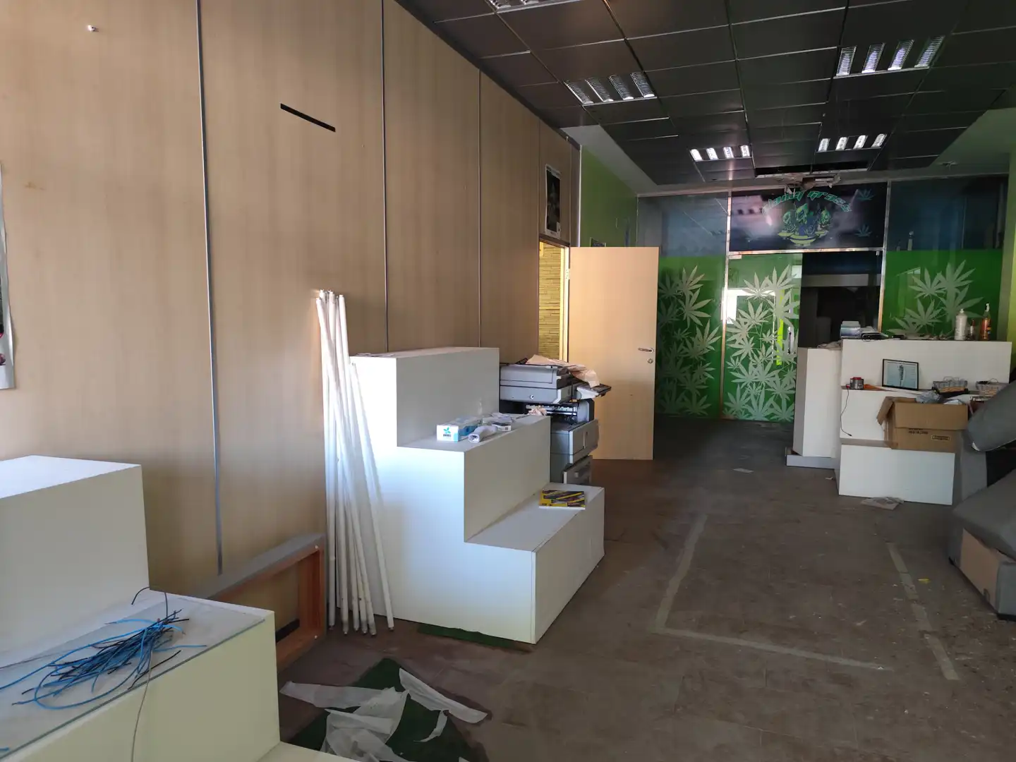 Local comercial en venda a Avenida Fabián Escribano 54, imagen 4