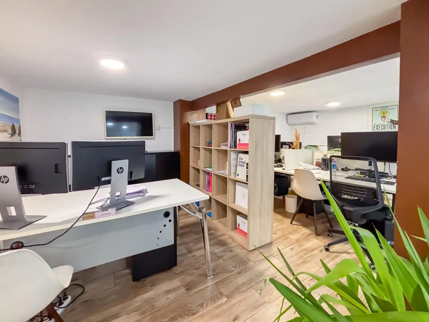 Office for rent in Pla - Carolinas