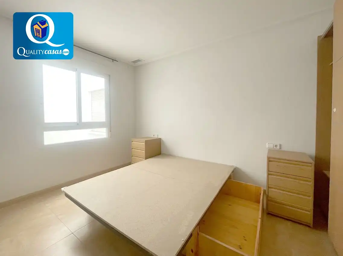 Schlafzimmer von Wohnungen zum Verkauf in Elche / Elx mit Klimaanlage und Abstellraum