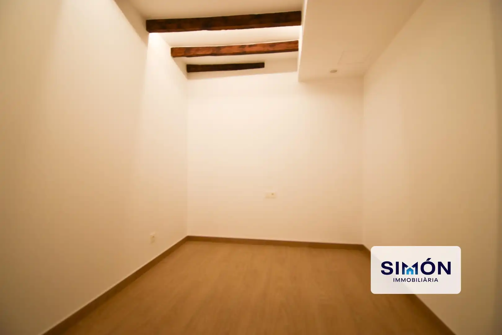 Wohnung zum Verkauf in Berga mit Heizung