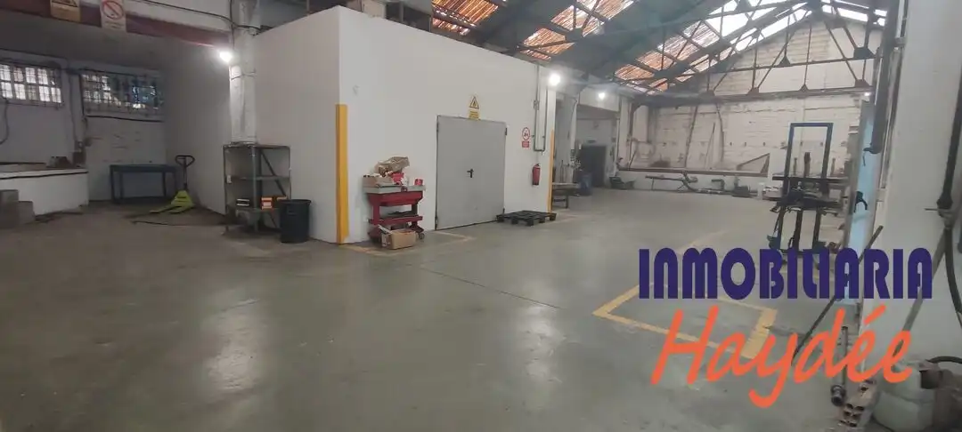 Nave industrial en venta en Erandio