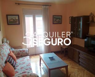 Living room of Flat to rent in Valladolid Capital  with Heating, Terrace and Furnished