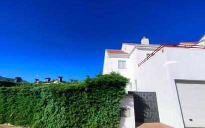 Vista exterior de Casa adosada en venda en El Boalo - Cerceda – Mataelpino