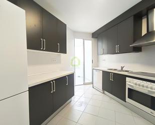 Flat to share in  Ganivet, Poniente