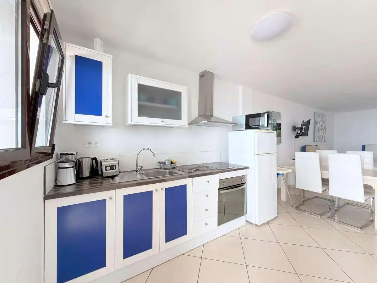 Cuina de Casa o xalet en venda en Tías amb Aire condicionat, Jardí privat i Terrassa