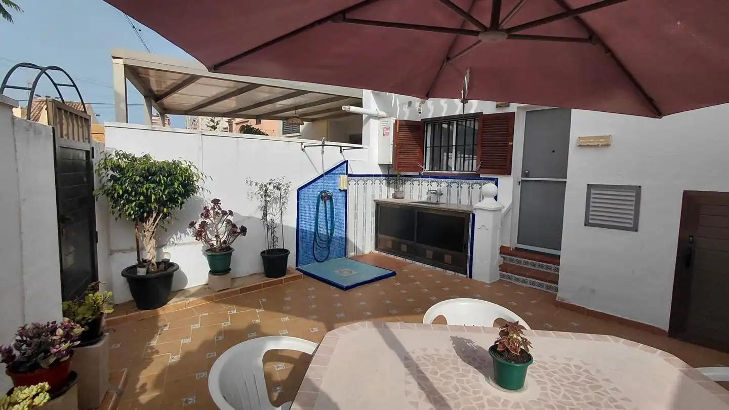 Terraza de Casa o chalet en venta en Tavernes de la Valldigna con Calefacción, Terraza y Amueblado