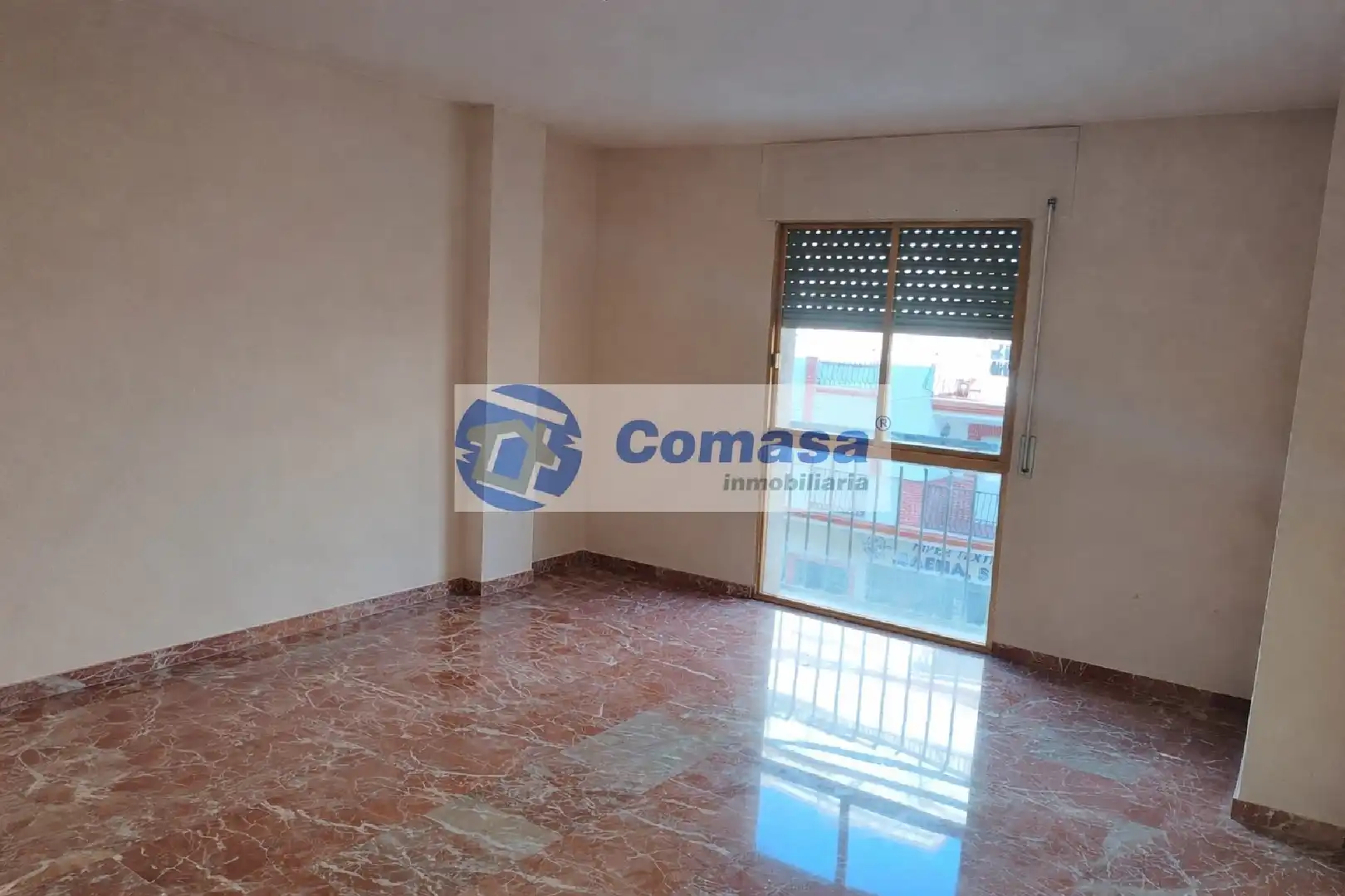 Pis amb ascensor en venda a Martos