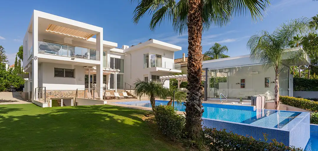 Casa con piscina en venta en Marbella Centro, imagen 2