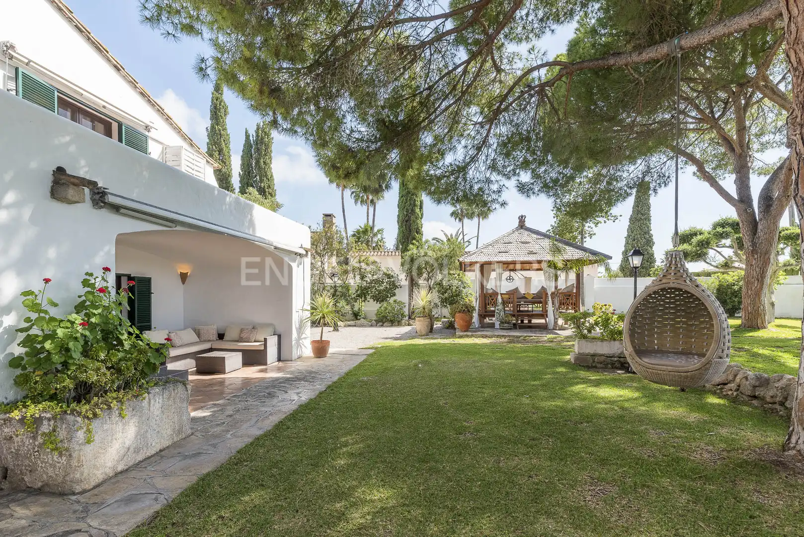 Garden of Buildings for sale in Sant Pere de Ribes