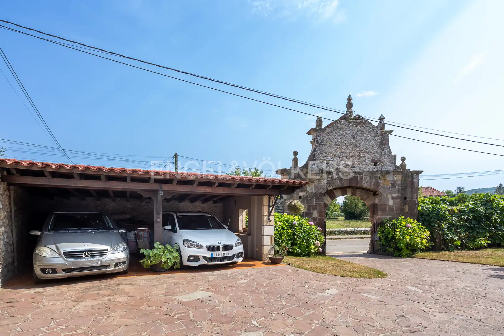 Houses for sale in Barrio la Maza, Escobedo