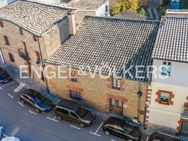 Casa a schiera con balcone in vendita a Seva
