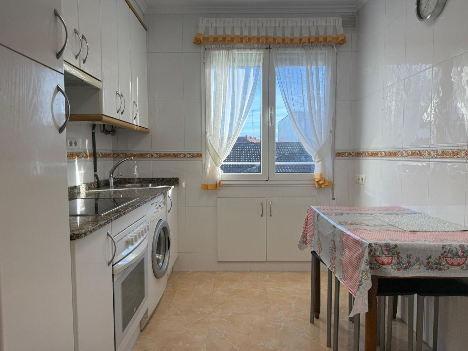 Cocina de Piso en venta en Gijón  con Aire acondicionado, Calefacción y Piscina