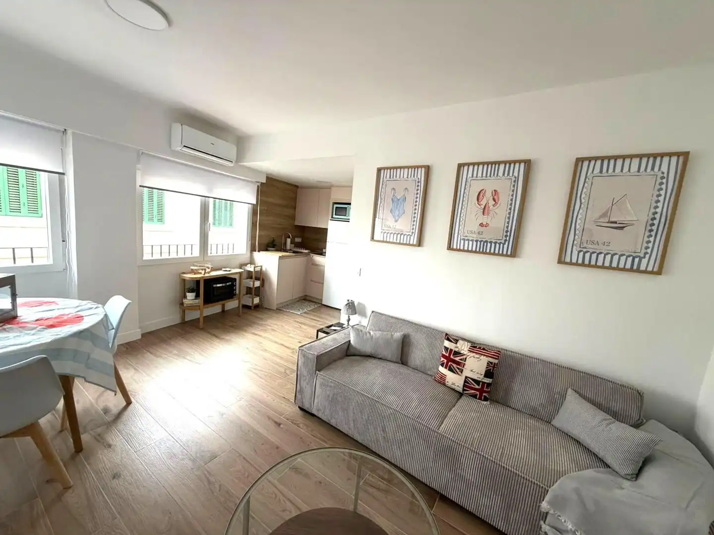 Wohnzimmer von Wohnung zur Miete in Alicante / Alacant