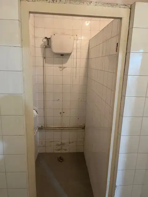 Baño de Nave industrial de alquiler en Camargo