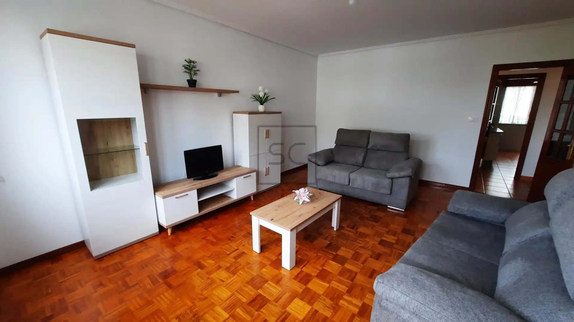 Living room of Flat for rent in Ferrol  with Heating, Terrace and Furnished