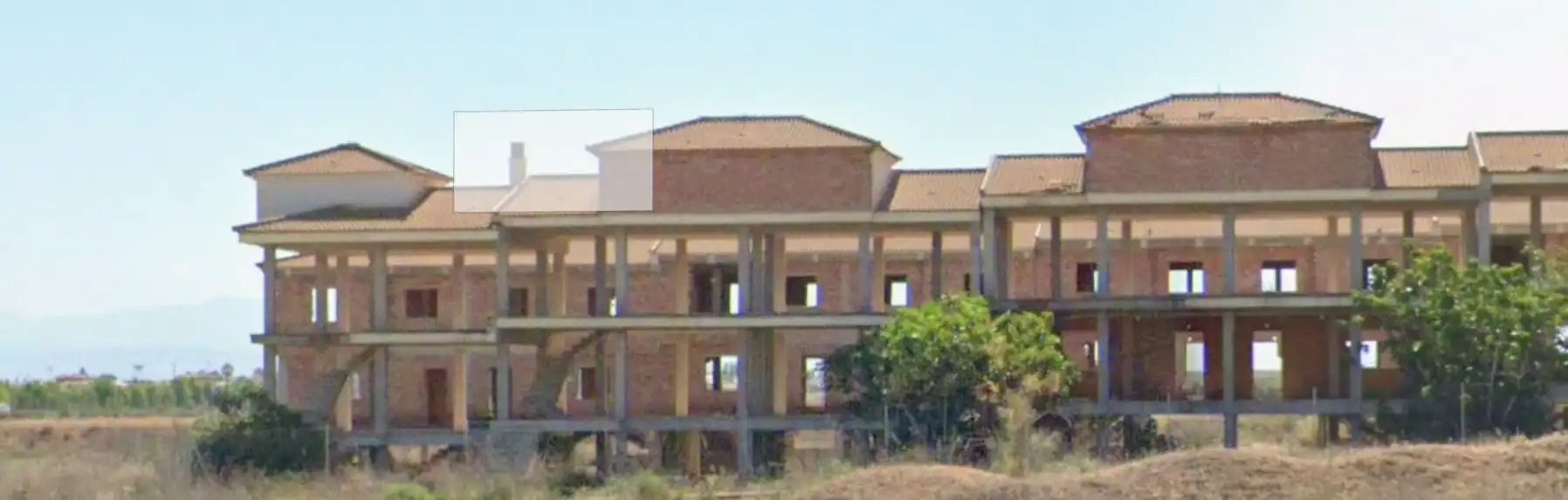 Vista exterior de Edifici en venda en Láchar