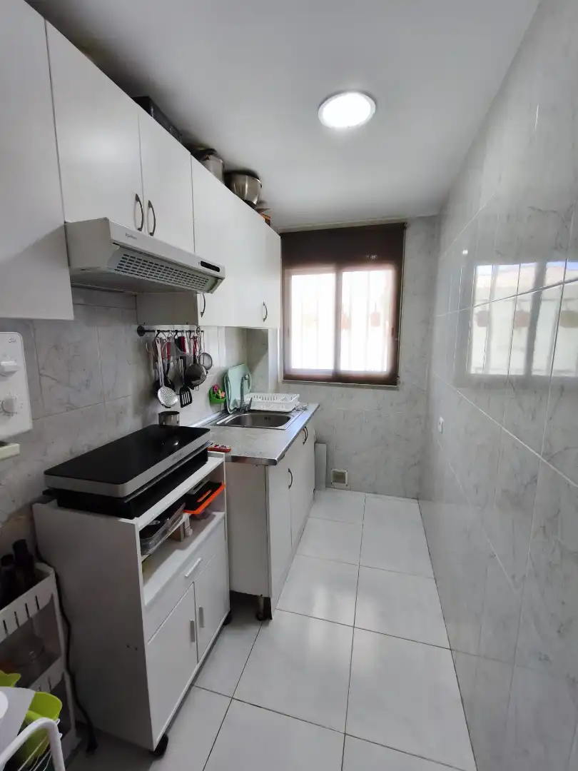Cuina de Apartament en venda en Mont-roig del Camp amb Terrassa, Traster i Forn
