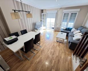 Sala d'estar de Casa o xalet en venda en Alzira amb Terrassa
