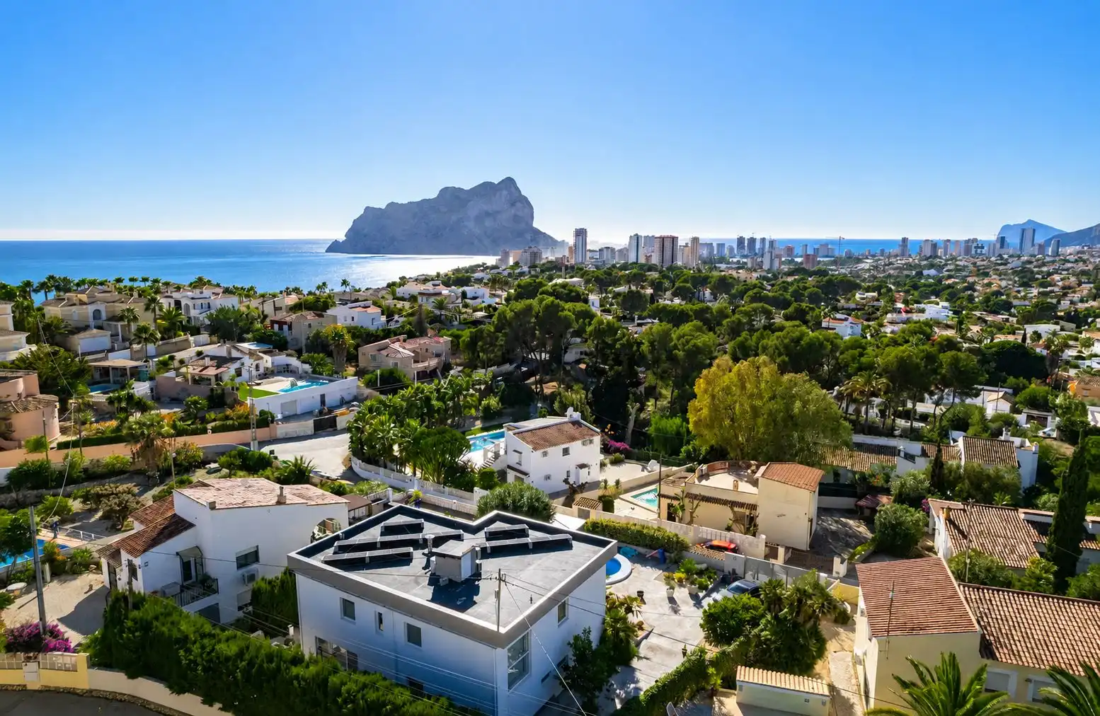 Detached house with pool for sale in Carrió - La Merced - Los Pinos