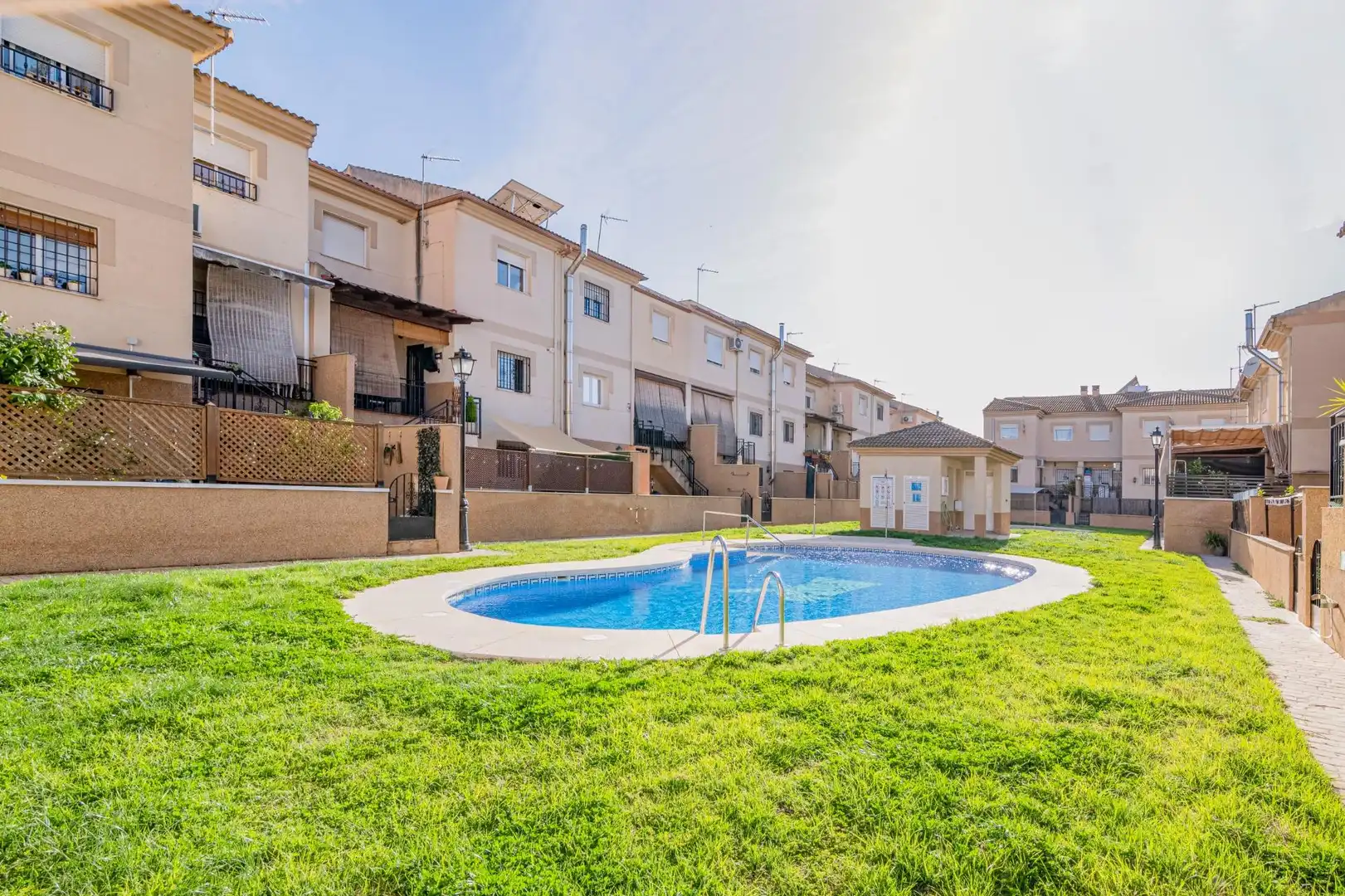 Piscina de Casa adosada en venta en Cijuela con Aire acondicionado, Calefacción y Amueblado
