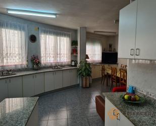 Cuina de Casa o xalet en venda en Escatrón amb Aire condicionat, Calefacció i Traster