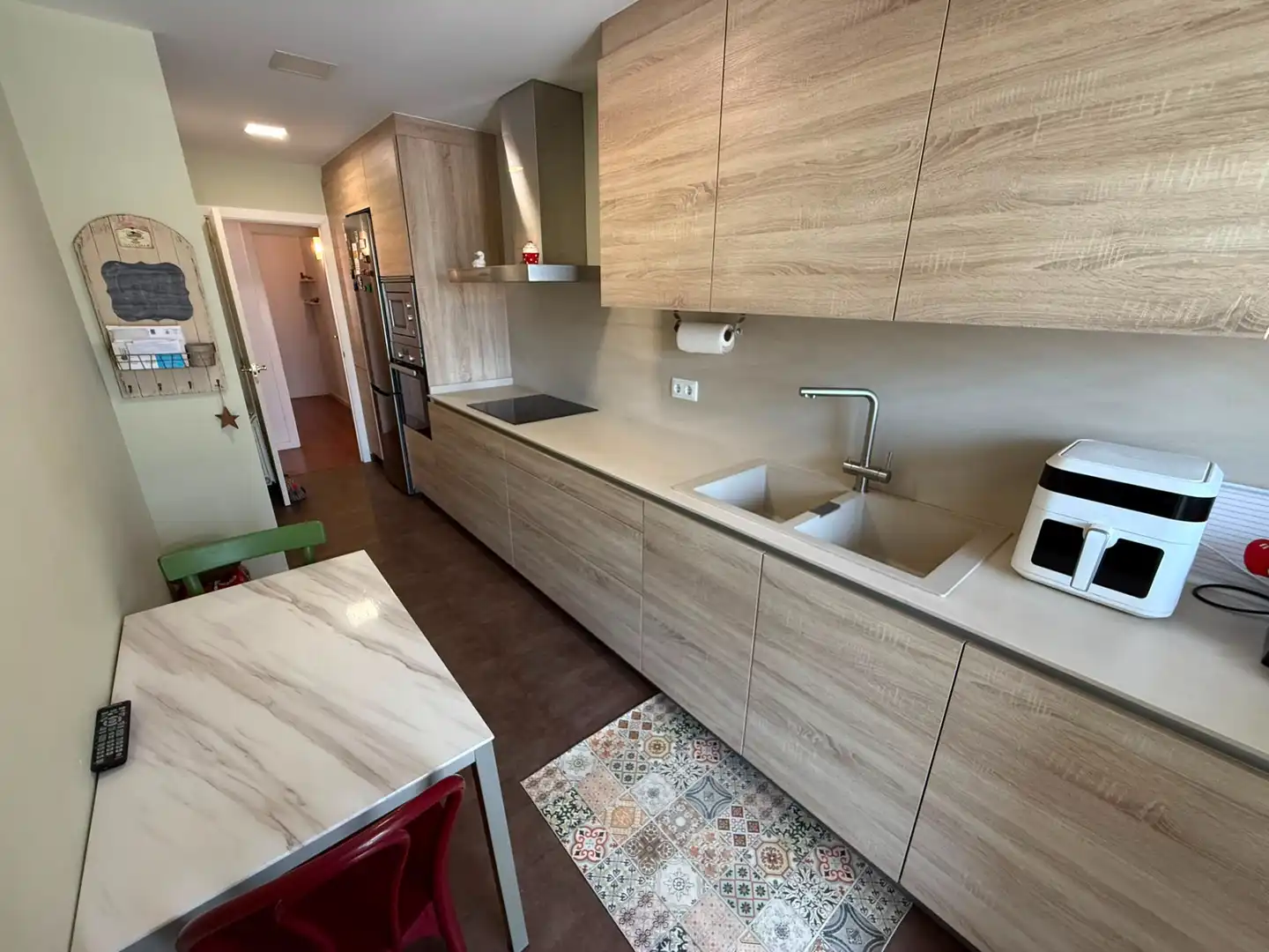 Cocina de Piso en venta en Cornellà de Llobregat con Aire acondicionado, Calefacción y Parquet