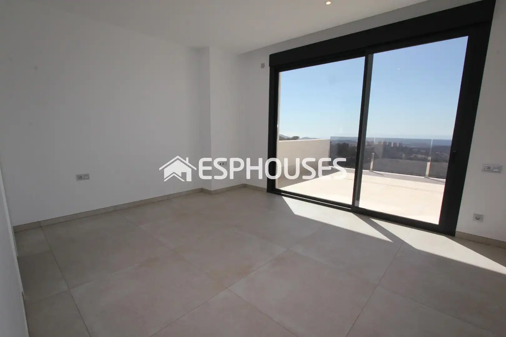 Casa con terrazza in vendita a Golf Bahía, imagen 11