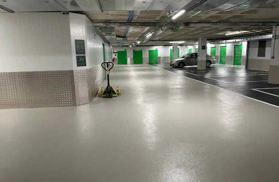 Parking de Trastero de alquiler en Madrid con Alarma