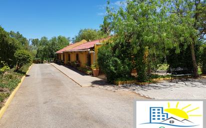 Vista exterior de Finca rústica de lloguer en Jerez de la Frontera amb Aire condicionat, Jardí privat i Terrassa