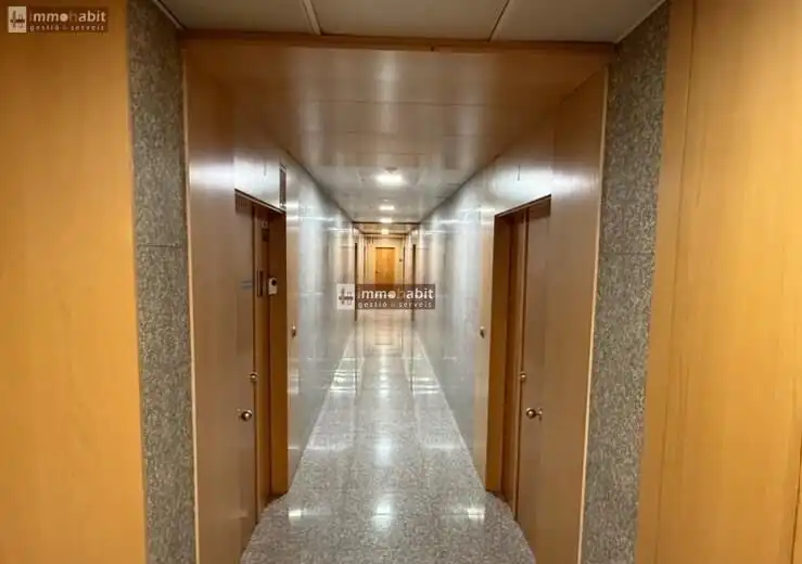 Oficina con ascensor en venta en Magraners, imagen 7