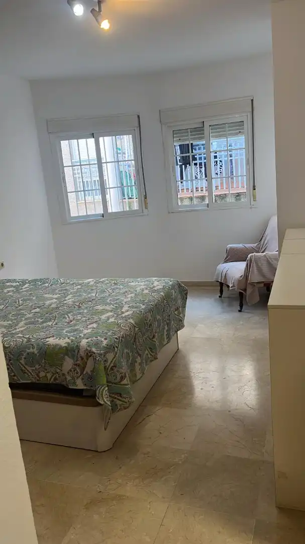 Dormitori de Pis en venda en Ceuta amb Terrassa, Moblat i Forn