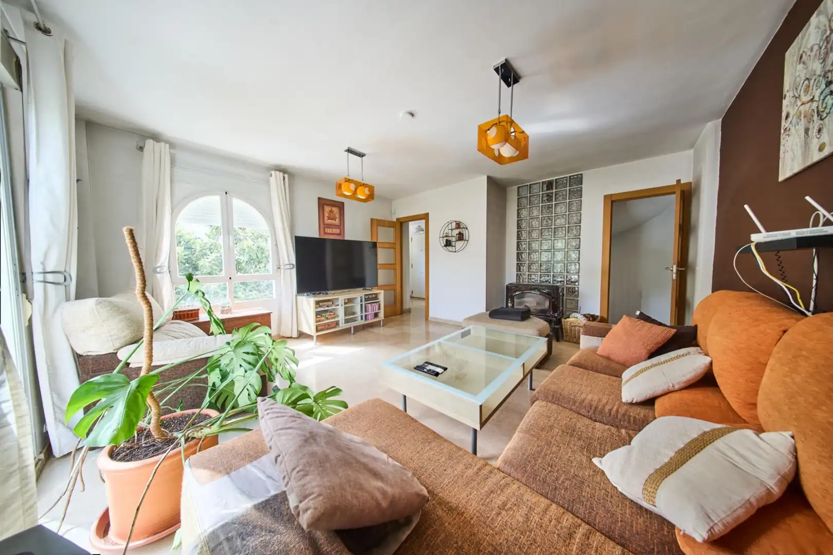 Sala d'estar de Casa o xalet en venda en Gójar amb Calefacció, Jardí privat i Terrassa
