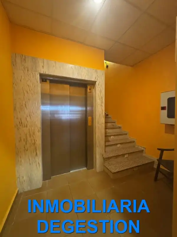 Inmuebles singulares con ascensor en venta en Calle Cerro de la Llana, imagen 24