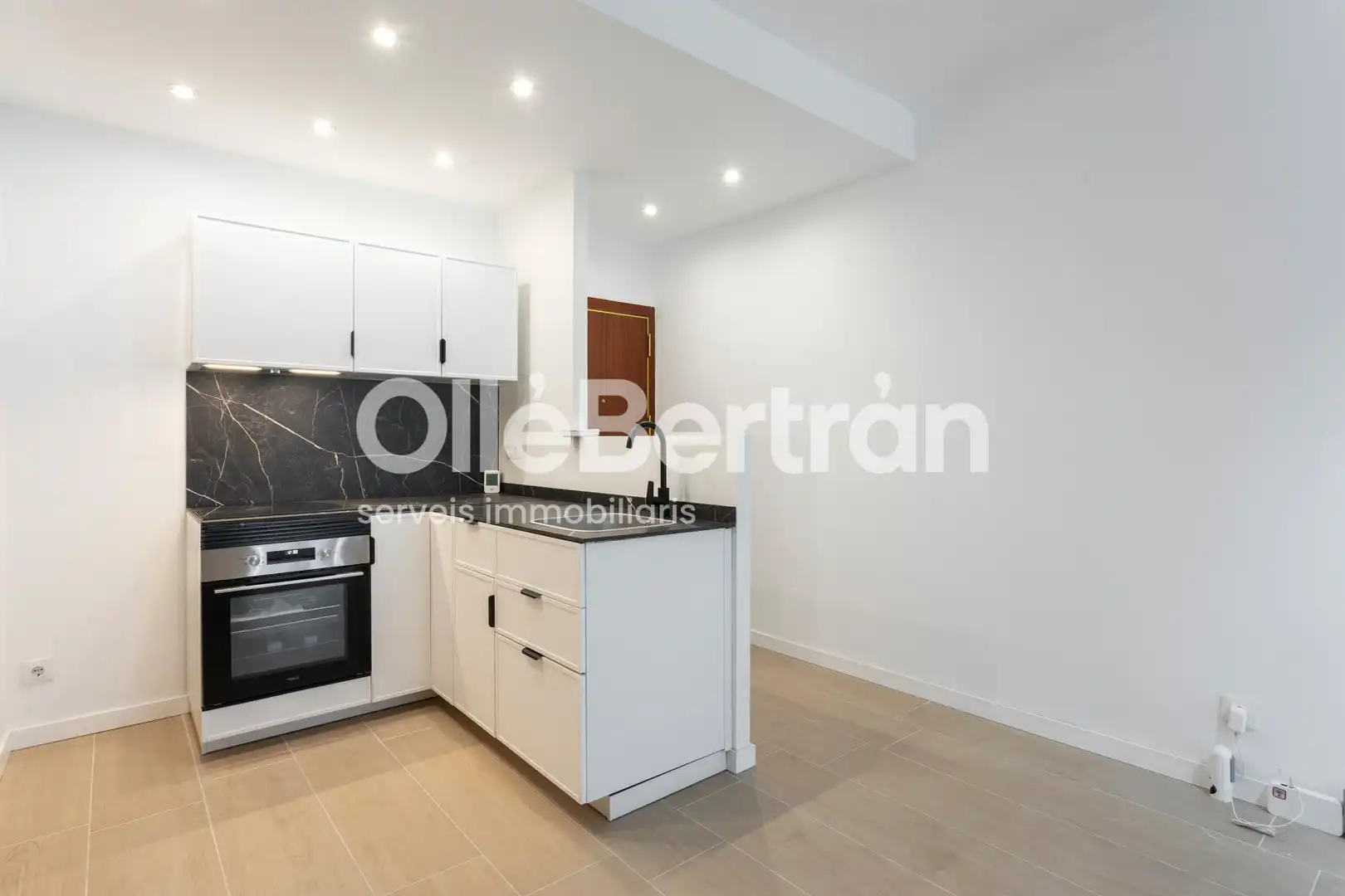 Cocina de Piso en venta en Nou Barris