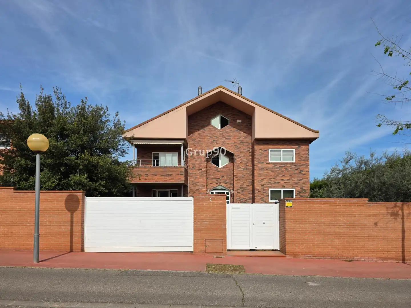 Vista exterior de Casa o chalet en venta en Lleida con Aire acondicionado, Calefacción y Jardín privado