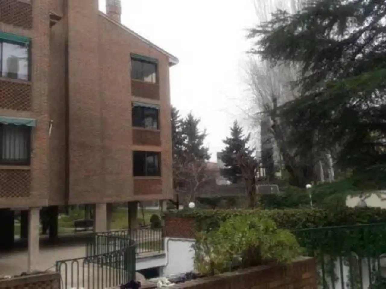 Vista exterior de Pis en venda en Pozuelo de Alarcón