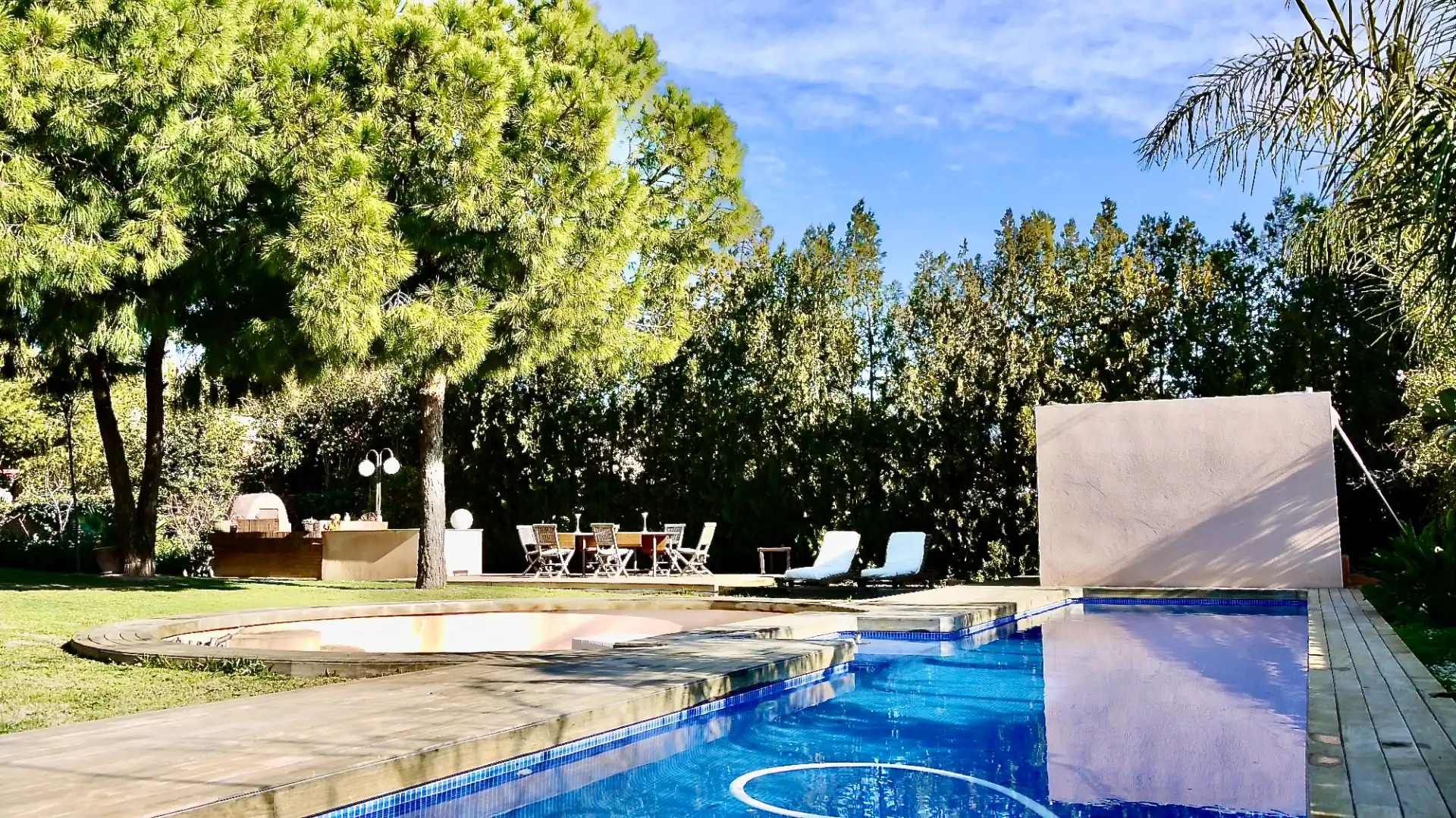 Piscina de Casa o xalet en venda en Alicante / Alacant amb Aire condicionat, Calefacció i Jardí privat