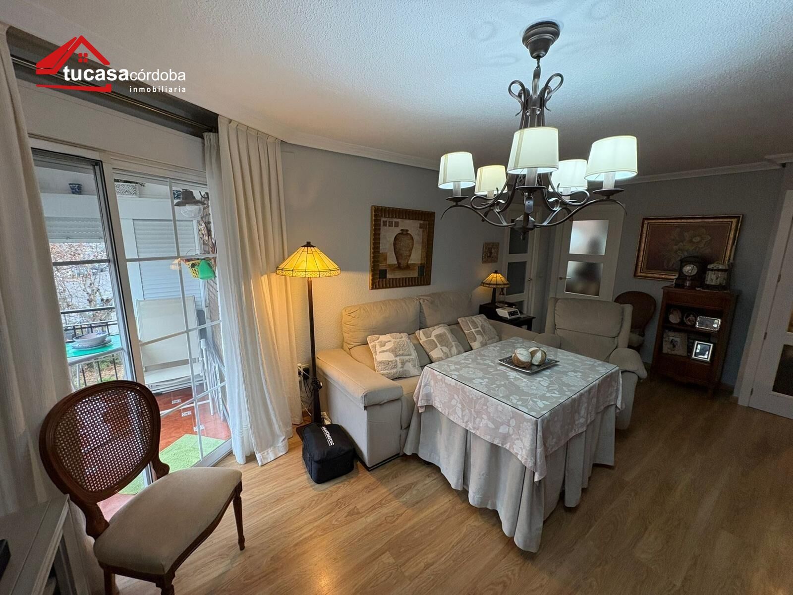 Living room of Flat for sale in  Córdoba Capital  with Air Conditioner, Parquet flooring and Terrace