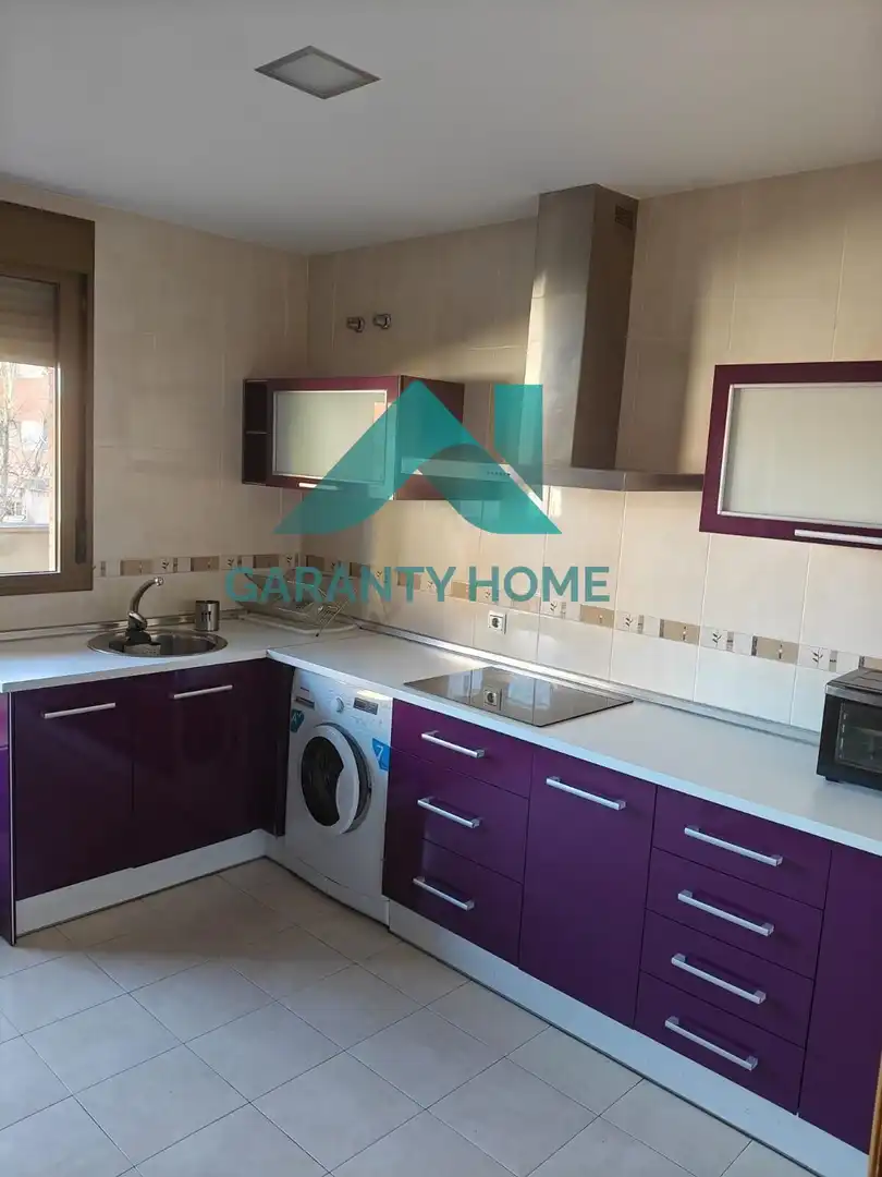 Kitchen of Flat for rent in Cáceres  with Air Conditioner, Heating and Terrace