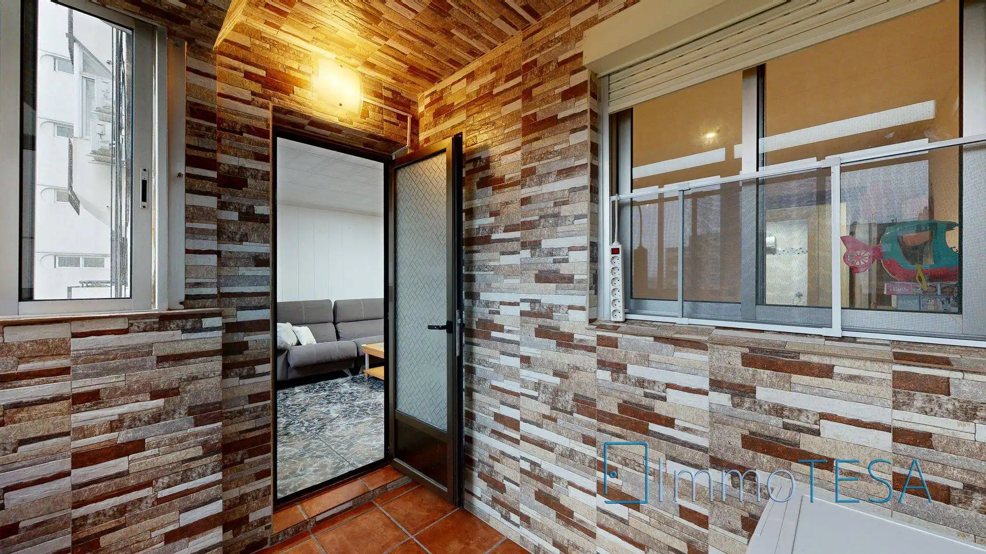 Flat with terrace for sale in Badia del Vallès, imagen 4