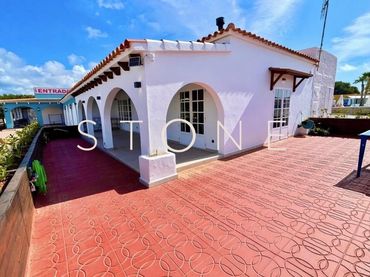 Piso con balcón en venta en Cala d'en Bosch - Serpentona