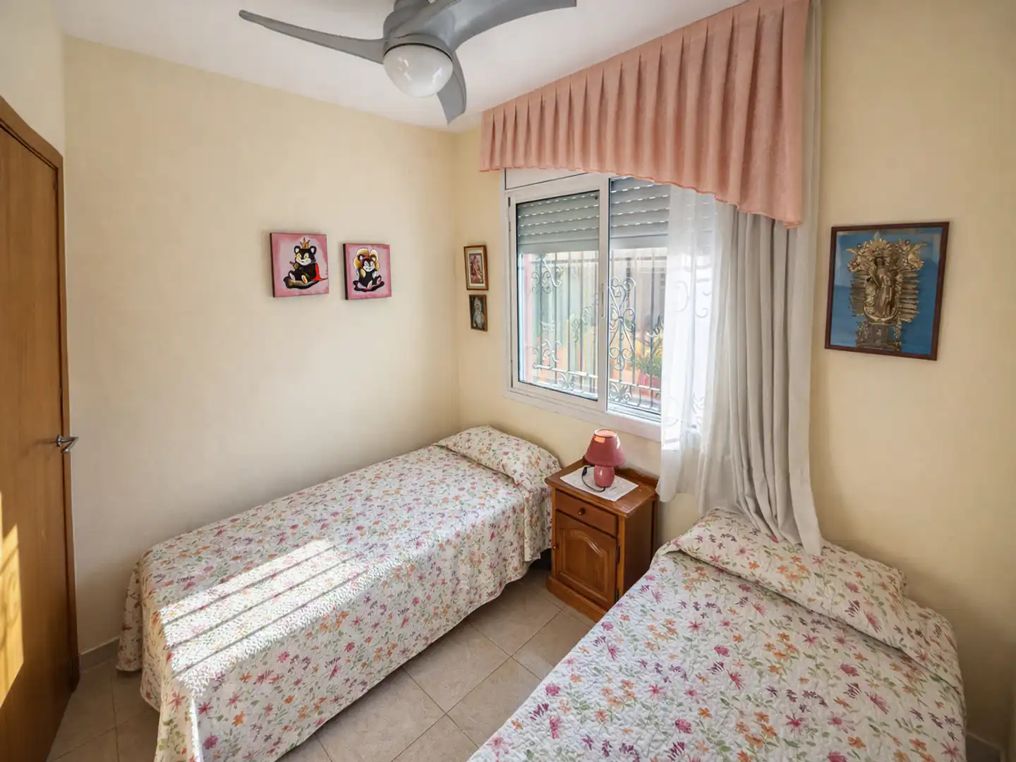 Casa aparellada amb terrassa en venda a Passatge Mare de Déu de Queralt, imagen 20