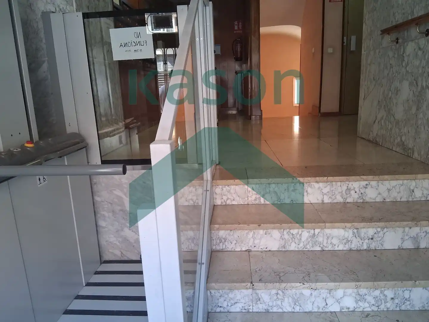 Wohnung zum Verkauf in Madrid mit Klimaanlage und Heizung