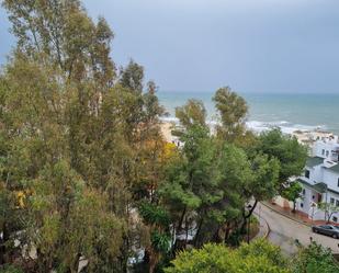 Vista exterior de Apartament de lloguer en Vélez-Málaga amb Terrassa i Piscina