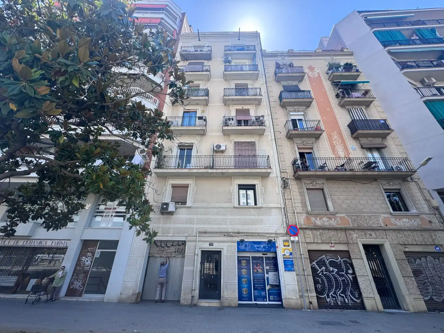 Vista exterior de Piso en venta en Barcelona con Parquet