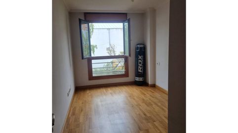 Photo 3 of Flat for sale in Calle Canarias, Pumarín, Gijón