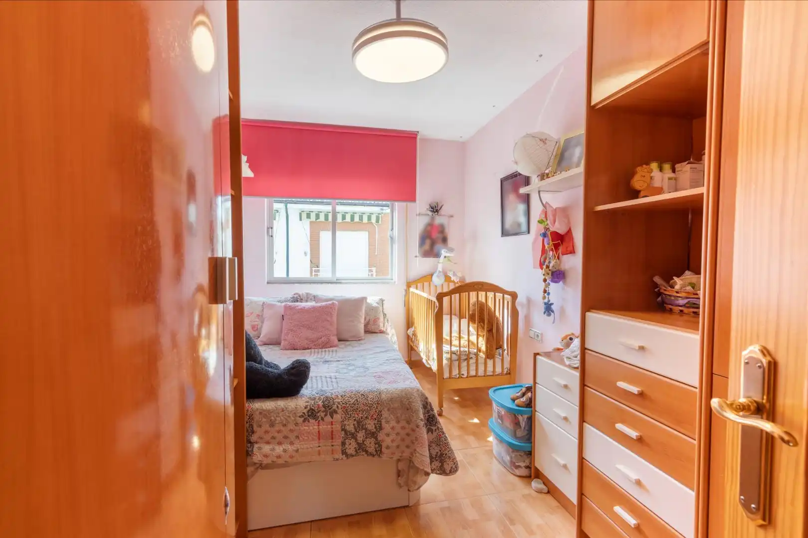 Casa adosada en venta en Calle Goya, 24, Poniente
