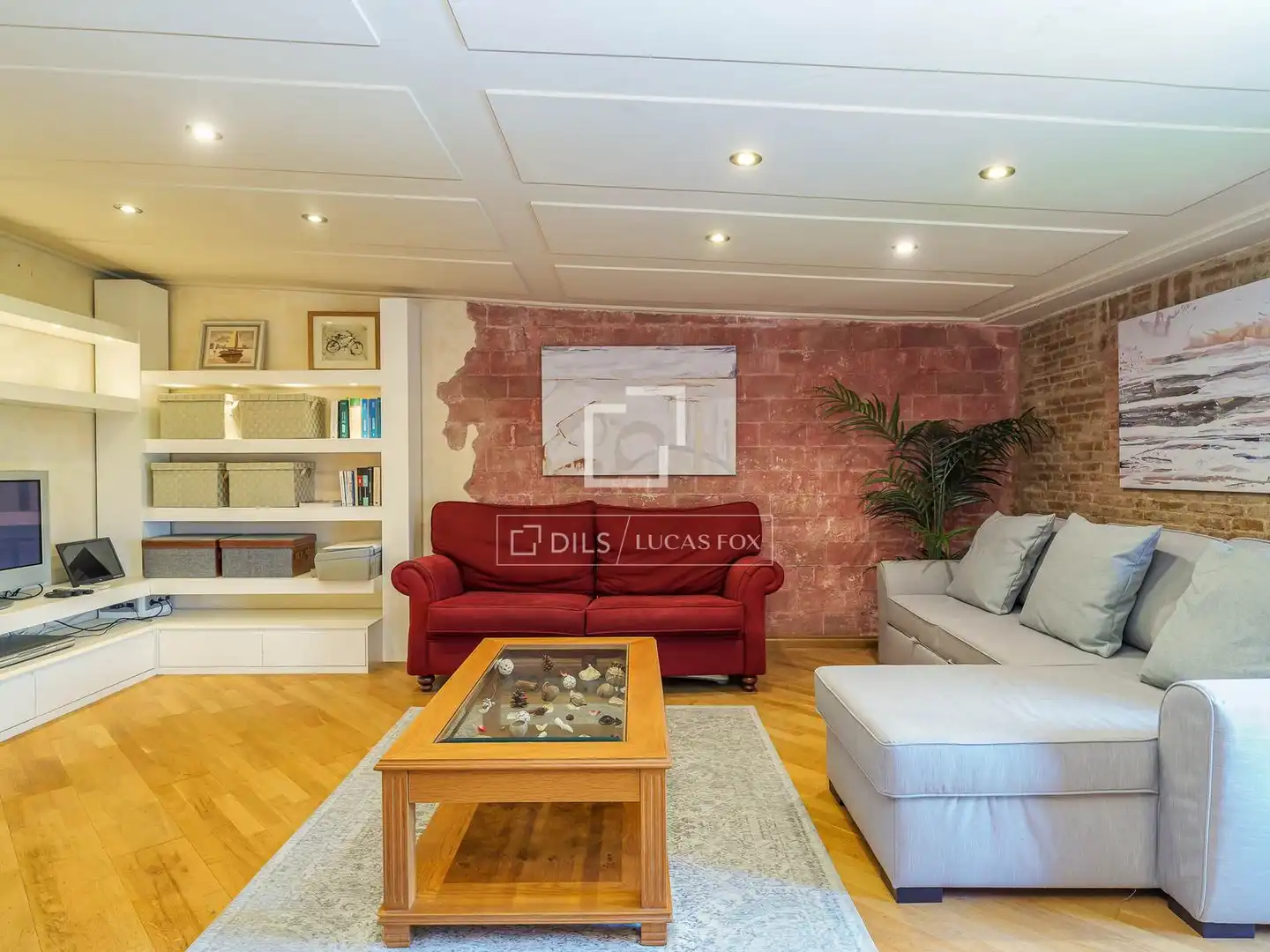 Sala d'estar de Pis en venda en Barcelona amb Aire condicionat i Calefacció